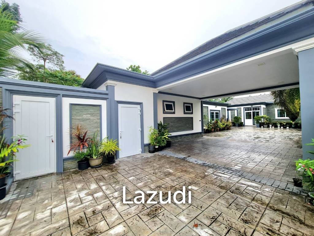 4 Bedrooms 6 Bathrooms, 800 sqm, Phoenix Golf Coruse