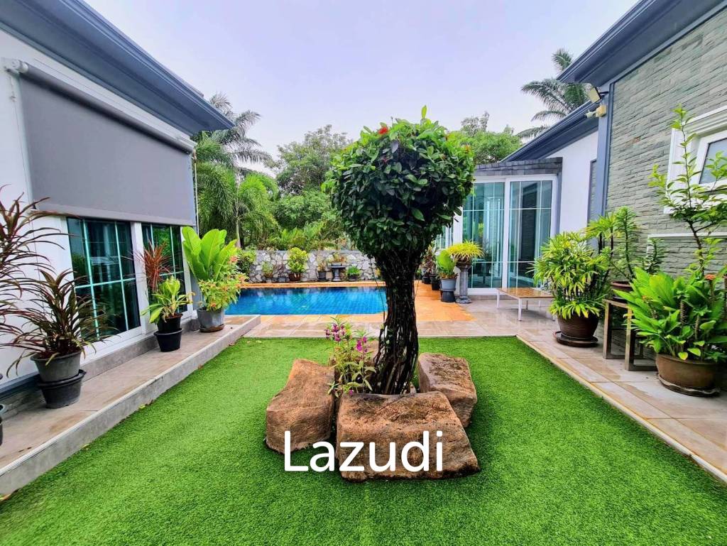 4 Bedrooms 6 Bathrooms, 800 sqm, Phoenix Golf Coruse