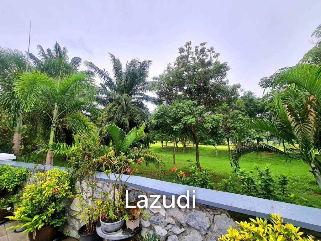 4 Bedrooms 6 Bathrooms, 800 sqm, Phoenix Golf Coruse