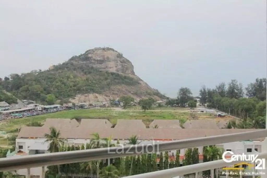 2 Bed Condo with Sea View