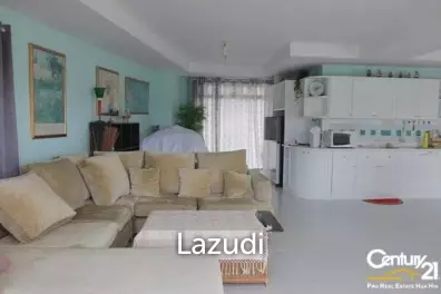 2 Bed Condo with Sea View