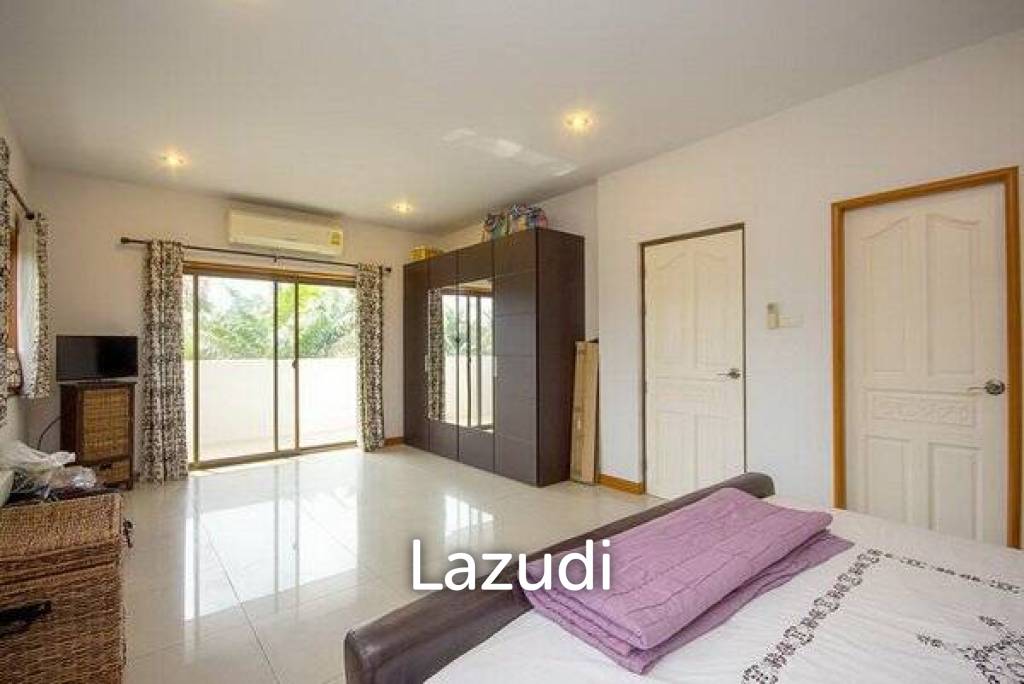 SUNSET VILLAGE : 2 Storey 3 Bed Villa On Big Land Plot