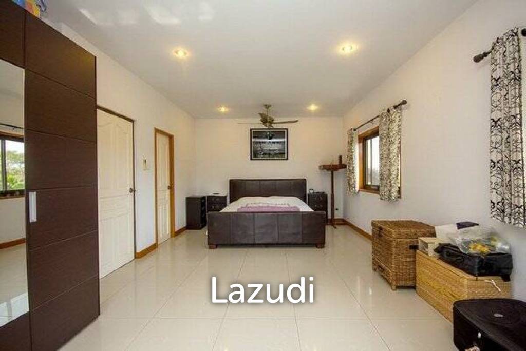 SUNSET VILLAGE : 2 Storey 3 Bed Villa On Big Land Plot