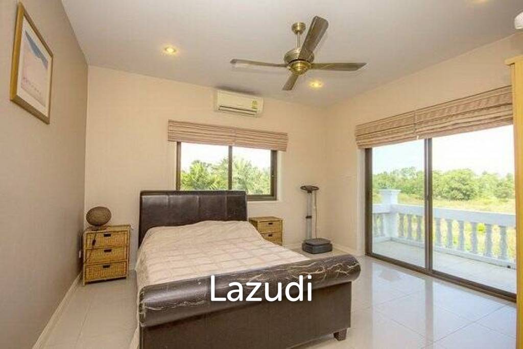 SUNSET VILLAGE : 2 Storey 3 Bed Villa On Big Land Plot