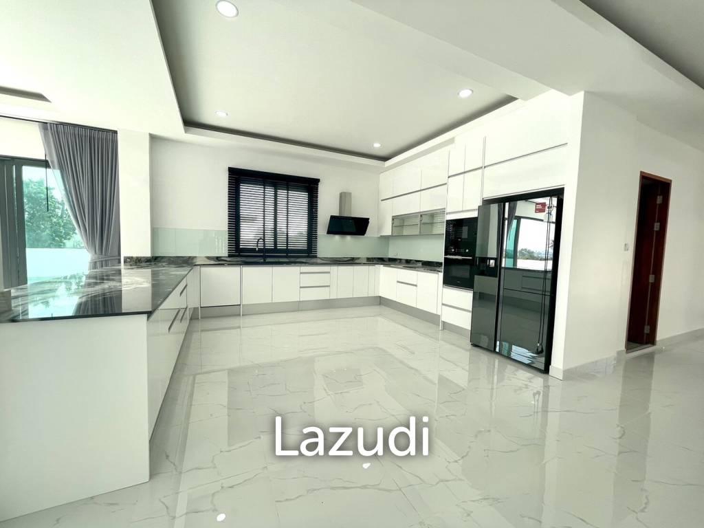 720 Sqm 5 Bed 6 Bath Villa For Sale