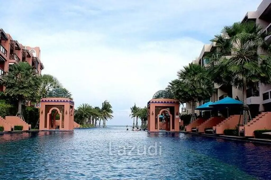 1 Bed Beachfront Condo in Town