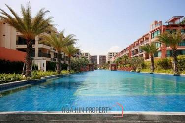 Luxury 2 Bed Beachfront Condo in Town