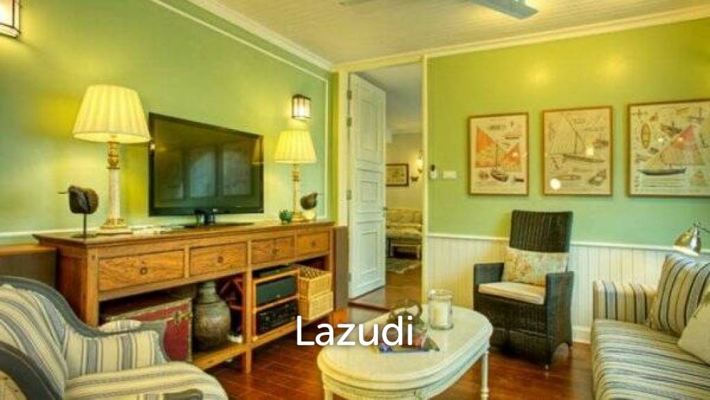 Luxury 2 Bed Beachfront Condo in Town