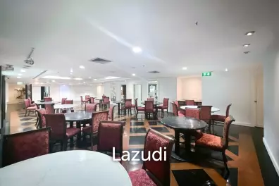 Unleash Your Potential w/ Versatile 500m2 Comm Space in Sukhumvit Soi 33
