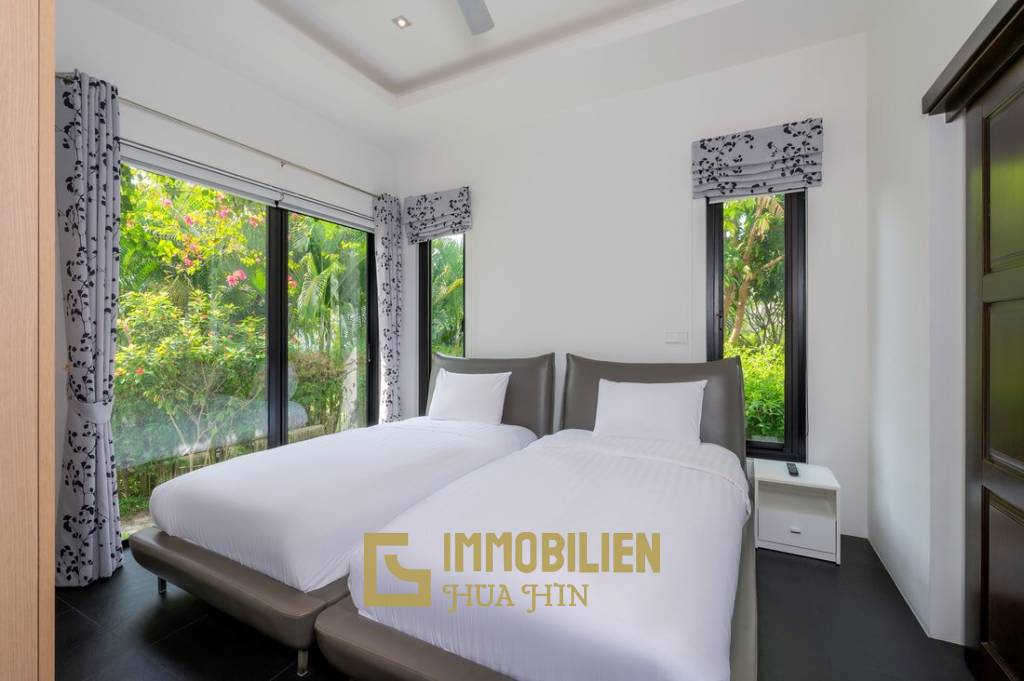 BAAN ING PHU : 3 Bed Pool Villa near Black Mountain Golf Course