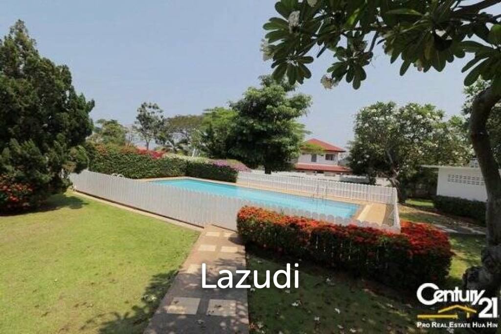 2,000 metro cuadrado 4 ` 3 Baño Villa de Venta