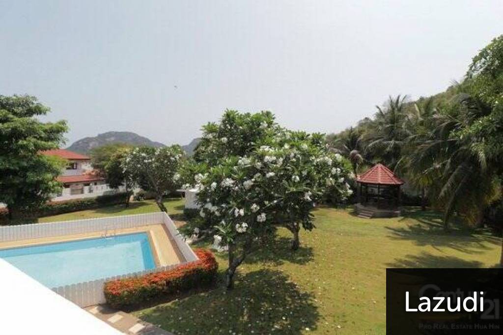 2 Storey 4 Bed Pool Villa with Amazing Views