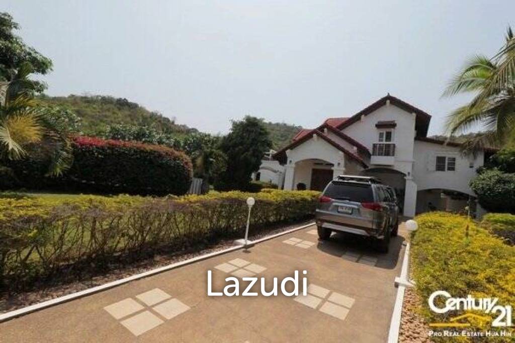 2,000 metro cuadrado 4 ` 3 Baño Villa de Venta