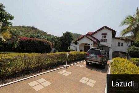 2 Storey 4 Bed Pool Villa with Amazing Views