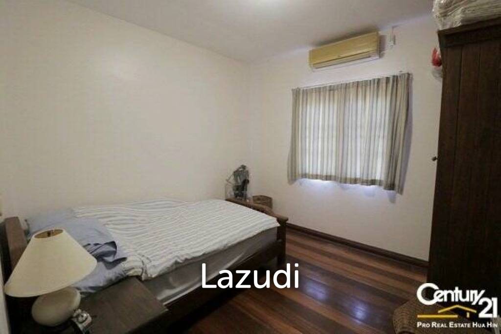 2,000 metro cuadrado 4 ` 3 Baño Villa de Venta