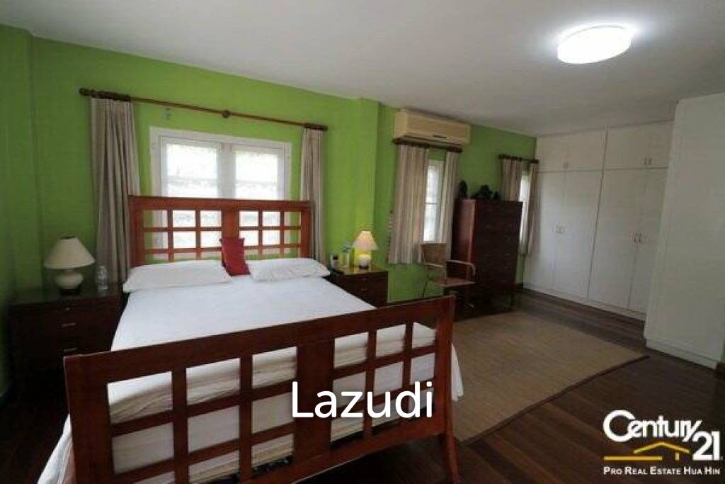 2,000 metro cuadrado 4 ` 3 Baño Villa de Venta