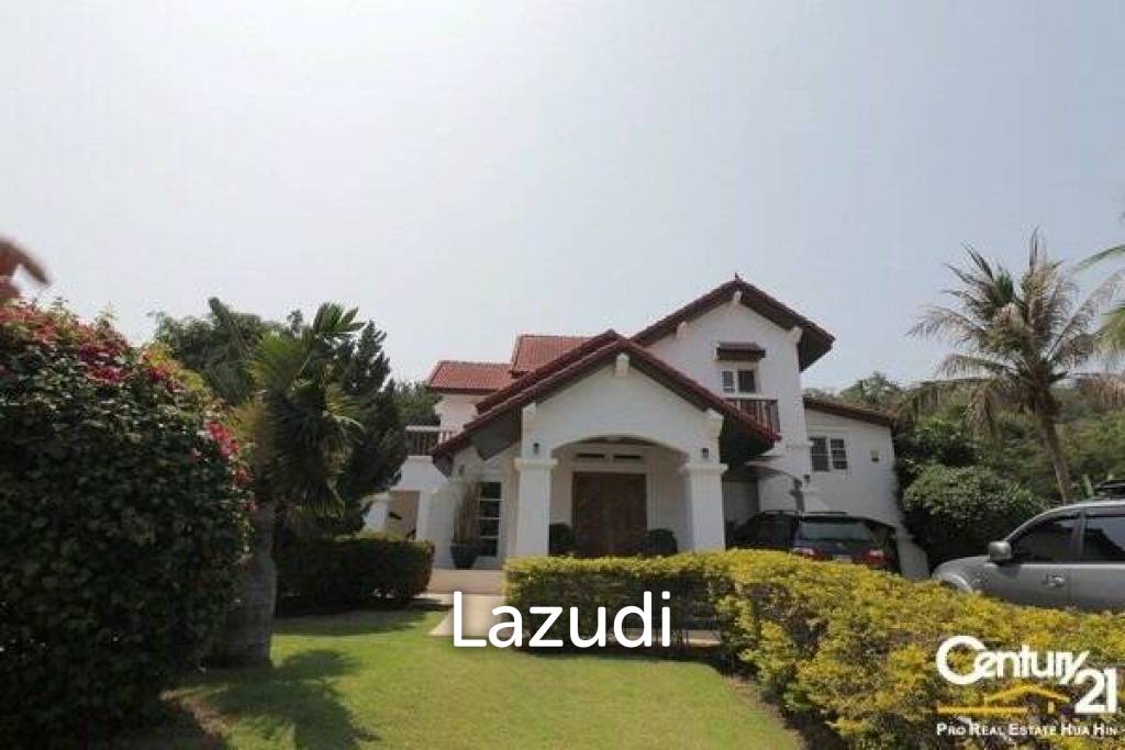 2,000 metro cuadrado 4 ` 3 Baño Villa de Venta