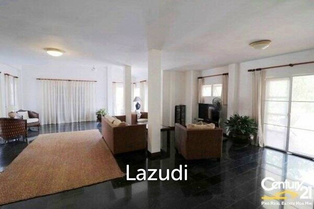 2,000 metro cuadrado 4 ` 3 Baño Villa de Venta