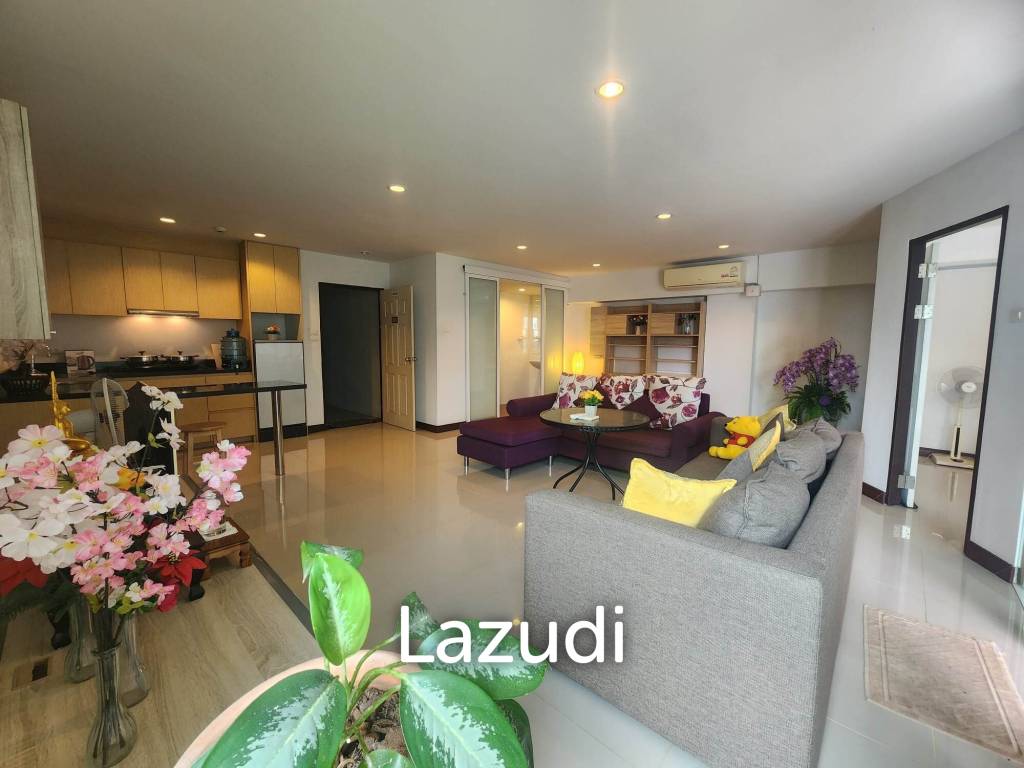 Large 1 Bedroom condo soi 102 The Pride