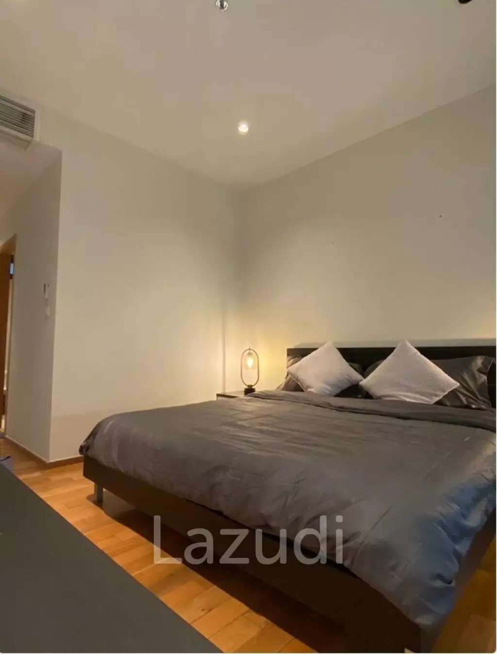 1 Bed 1 Bath 72 SQ.M The Emporio Place