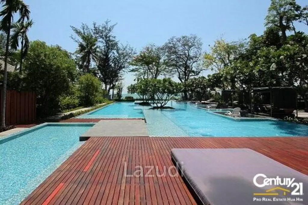 2 Bed Beachfront Condo in Town