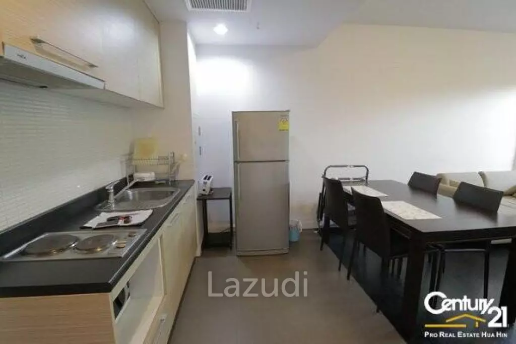 2 Bed Beachfront Condo in Town