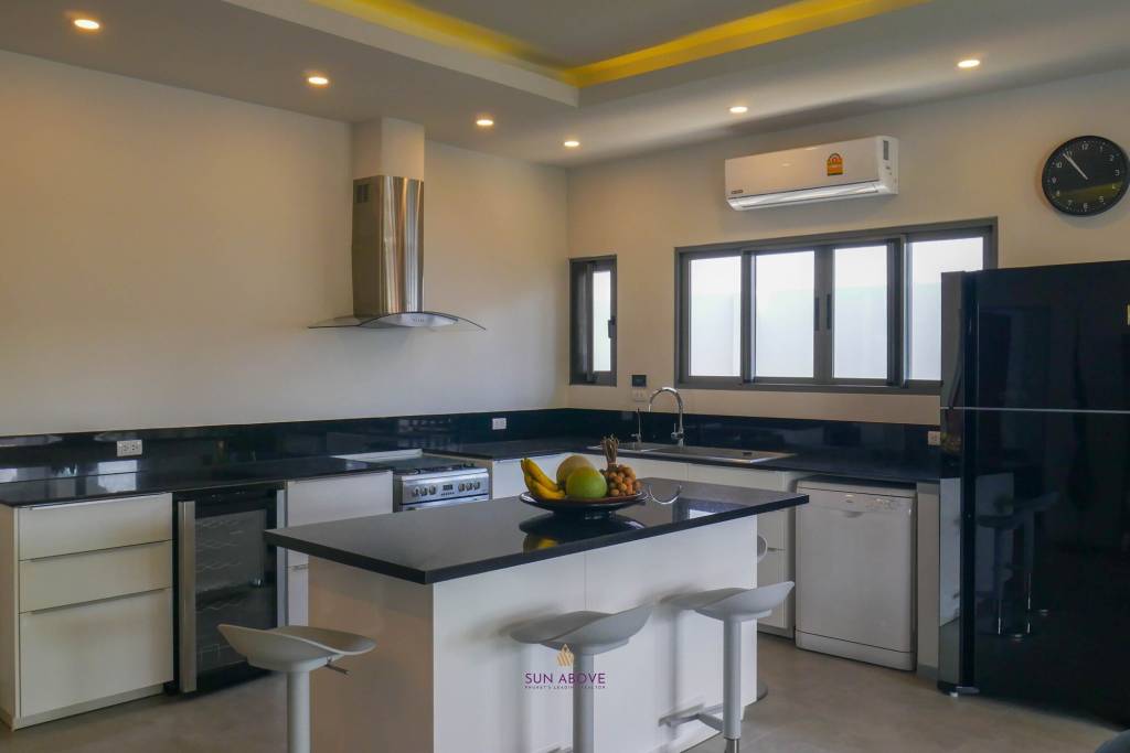 NEW - 3 Bed 3 Bath Villa  | Layan Beach