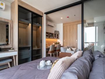 Studio 1 Bath 30.15 SQ.M. Maru Ladprao 15