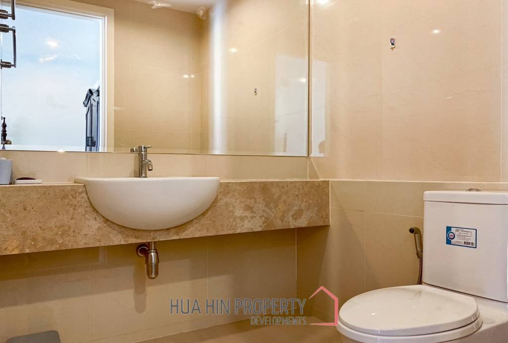 The Breeze Condo: 2 Bedroom Condo For Sale