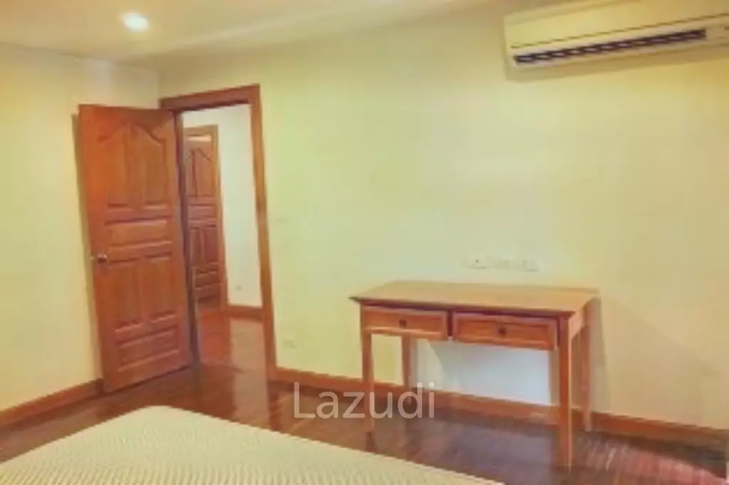 3 Bed 3 Bath 200 SQ.M at Nagara Mansion