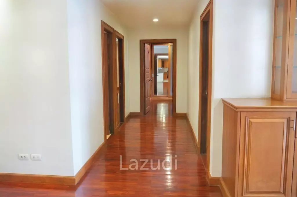 3 Bed 3 Bath 200 SQ.M at Nagara Mansion