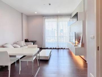 1 Bed 1 Bath 45 SQ.M Q Asoke