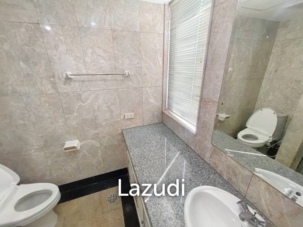 2 Bed 2 Bath 121 SQ.M Prime Mansion Promsri