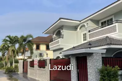 6 Bedrooms 4 Bathrooms,606 sqm, Mabprachan lake