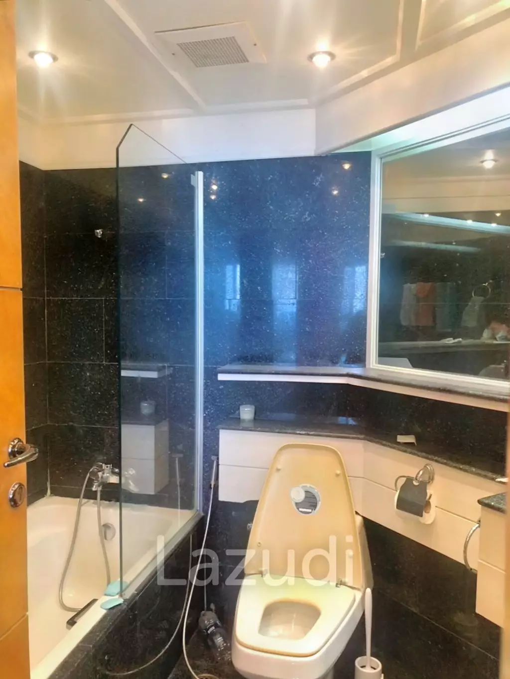 2 Bed 2 Bath 124 SQ.M Sky Beach Wongamat.