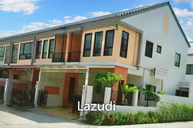 3 Bed 2 Bath 140 SQ.M Time Home (Rama IX - 64)