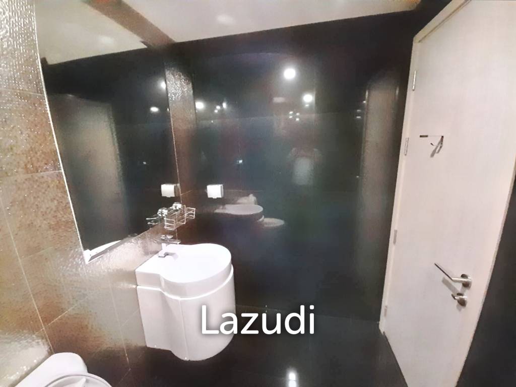 2 Bed 2 Bath 55 SQ.M Rhythm Sukhumvit 36-38