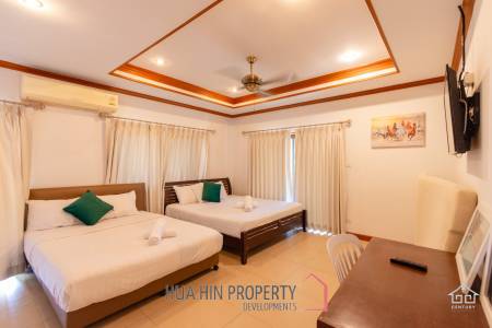 SUNSET VILLAGE 2   :  5 bed two storey