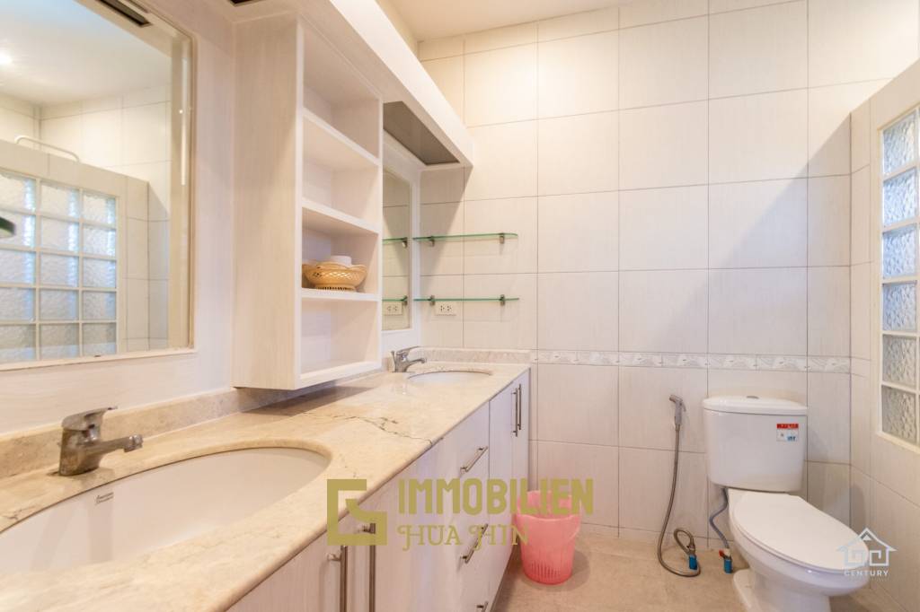 788 metro cuadrado 3 ` 5 Baño Villa de Venta