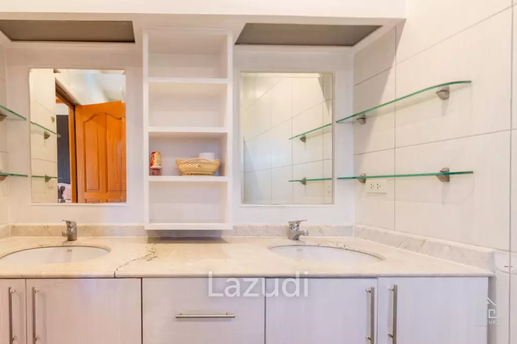 SUNSET VILLAGE 2   :  5 bed two storey