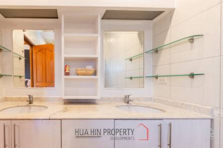 SUNSET VILLAGE 2   :  5 bed two storey