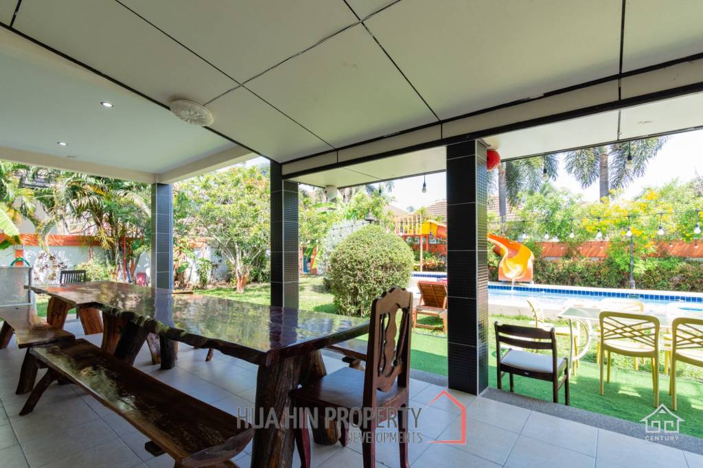SUNSET VILLAGE 2   :  5 bed two storey