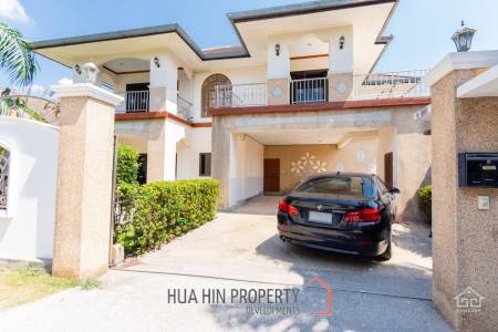 SUNSET VILLAGE 2   :  5 bed two storey