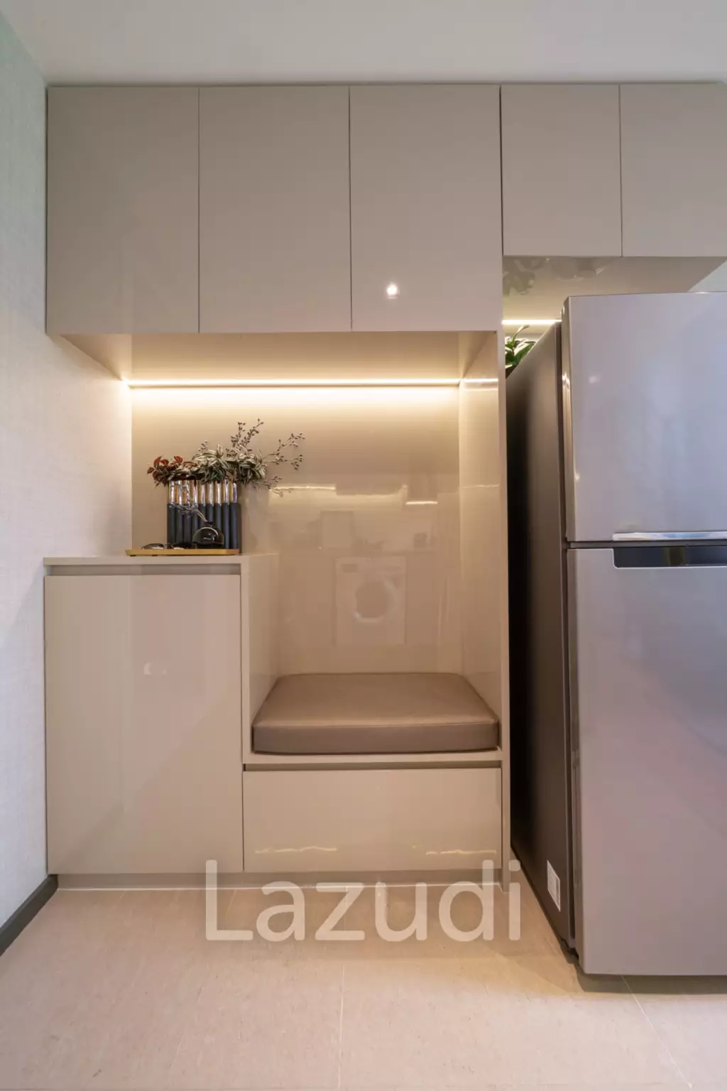 1 Bed Executive 1 Bath 42.50 SQ.M Na Reva Charoennakhon