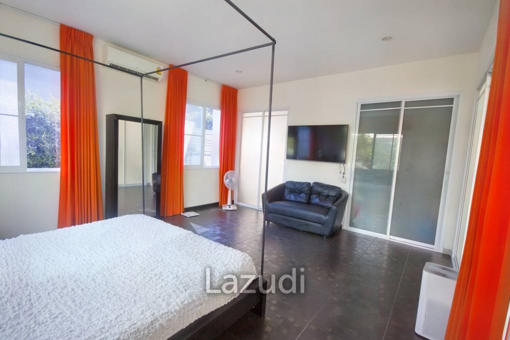 Mil Pool Villa: 3 Bedroom House for Rent