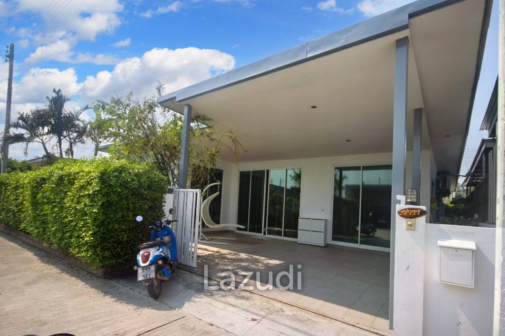 Mil Pool Villa: 3 Bedroom House for Rent