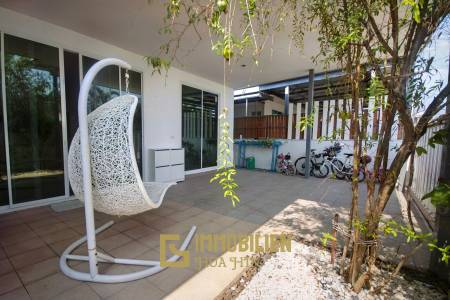 Mil Pool Villa: 3 Bedroom House for Rent