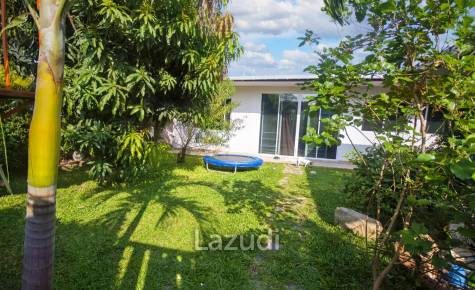 Mil Pool Villa: 3 Bedroom House for Rent