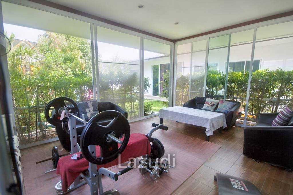 Mil Pool Villa: 3 Bedroom House for Rent