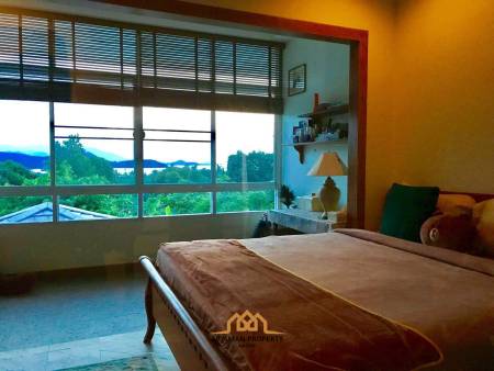 Spacious Villa in Prime Bang Rak Location